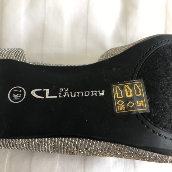 Chinese Laundry pumps size 7.5 - Picture 7 of 12